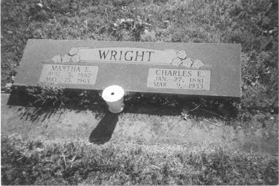 Wright Family Plot - Bowie 02